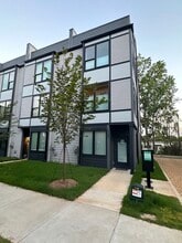 Building Photo - 4535 Radler Ct