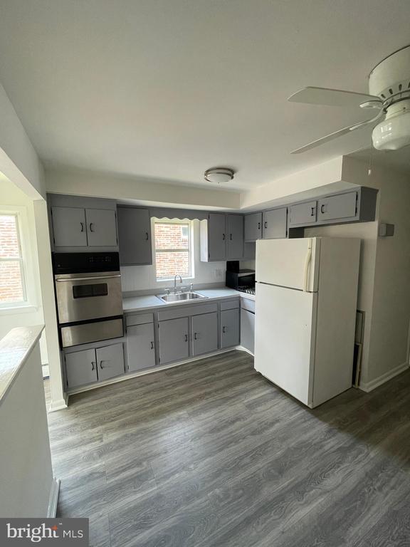 Foto del edificio - 4307 Pearson Ave