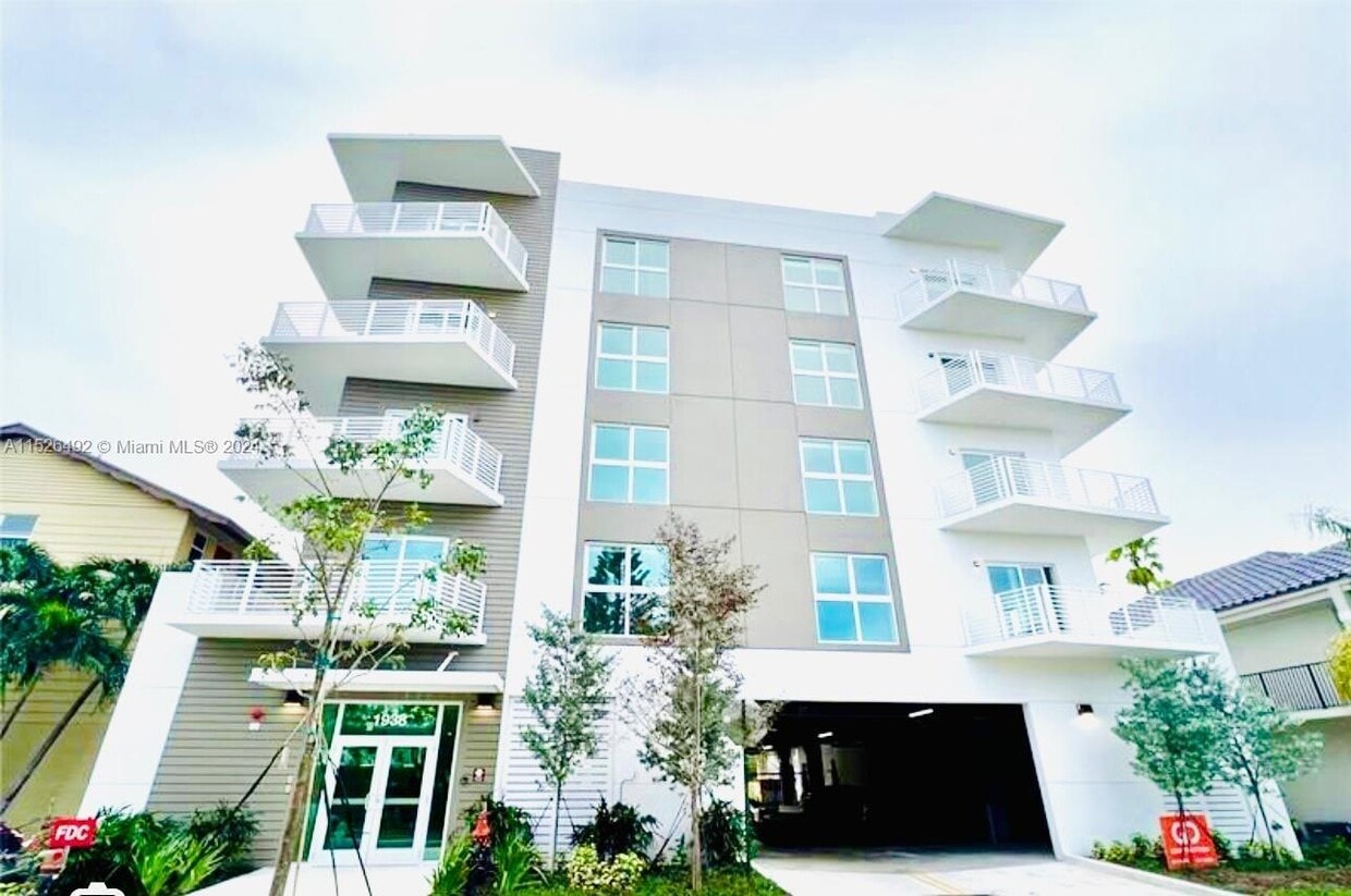 Photo - 1938 Jackson Street, Hollywood, FL 33020 - 2 BR 2 BA Condo