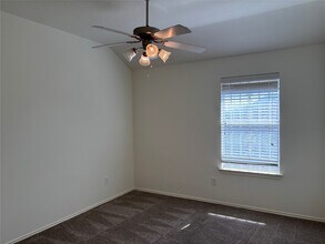 Building Photo - 21223 Colton Cove Dr