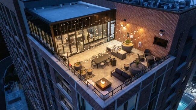 Building Photo - Araceli