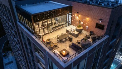 Building Photo - Araceli