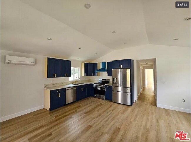 Building Photo - 7328 Toll Dr