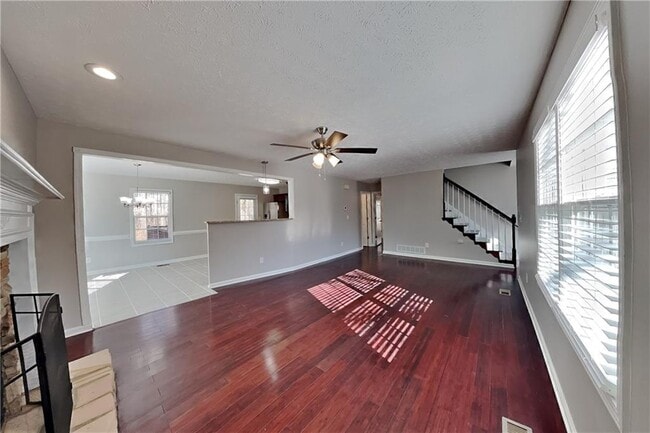 Foto del edificio - 76 Riverbend Trail