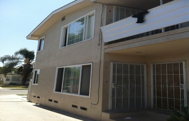 Foto del edificio - 1219 E Phillips St