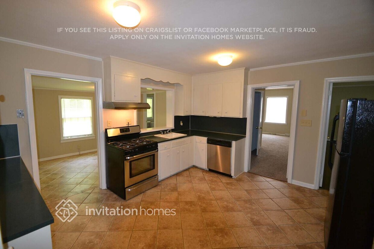 Building Photo - 3116 Gardner Park Dr