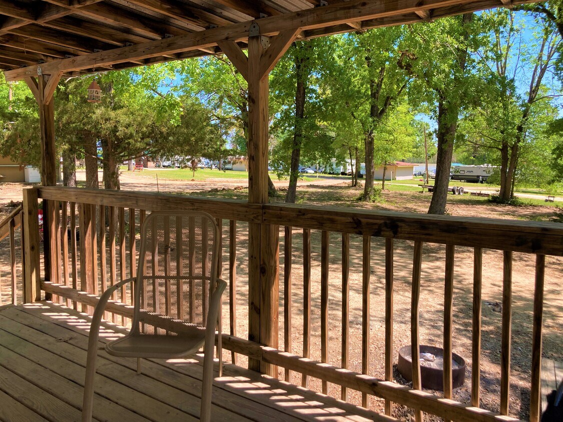 1075 Marina Dr, Trinity, TX 75862 House Rental in Trinity, TX