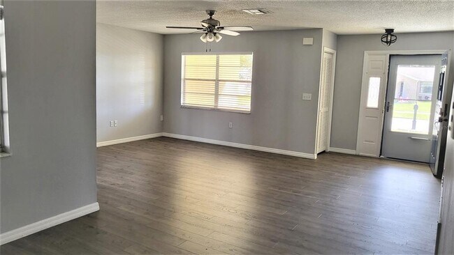 Building Photo - 8525 Winter Haven Dr