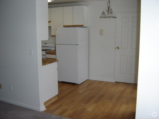 Dining Room - Sutton Place Apartments