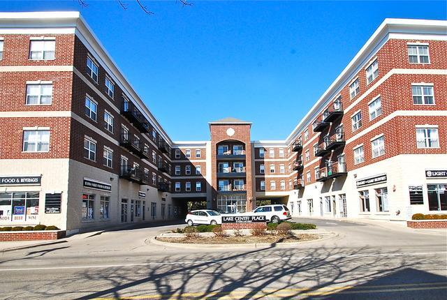 Primary Photo - 10 N Lake St