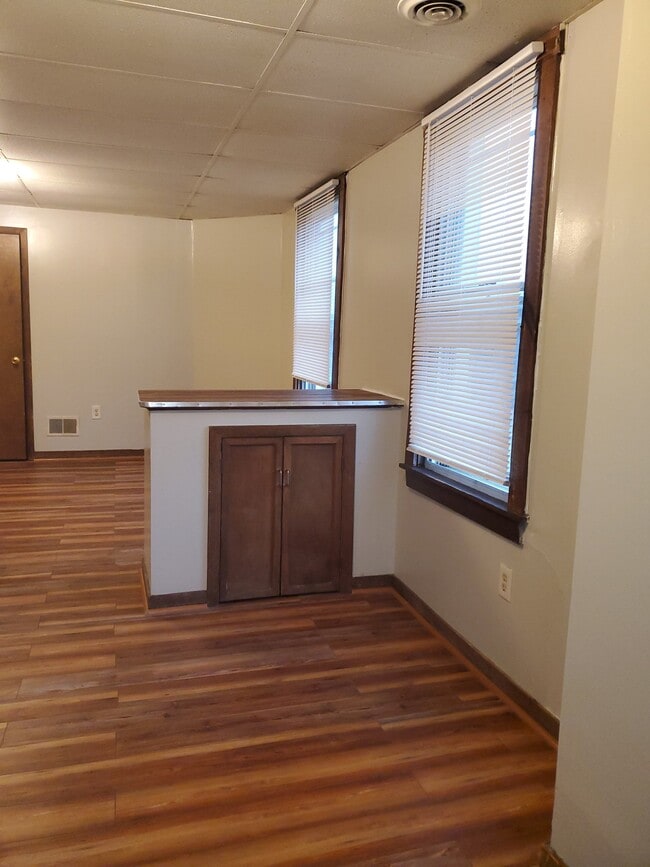Building Photo - 525 Larimer Ave