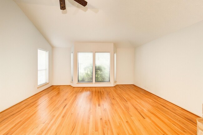 Building Photo - 14226 Woodnook Dr
