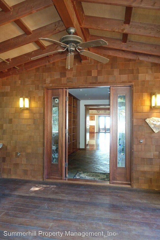 Foto del edificio - 4 br, 4 bath House - 15088 Norton Road