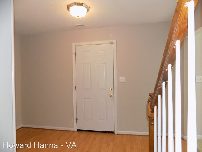Building Photo - 3 br, 2.5 bath House - 44 Locksley Drive