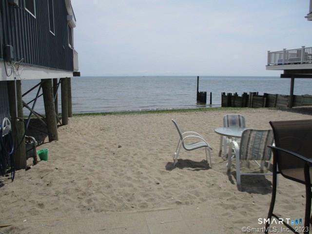 Foto del edificio - 49 Shoreline Dr
