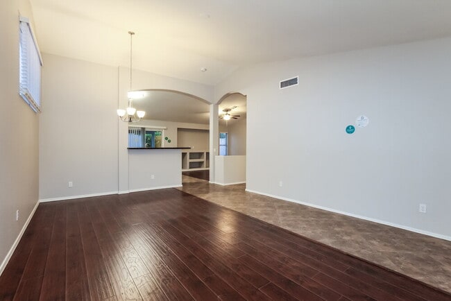 Building Photo - 3801 W Firehawk Dr