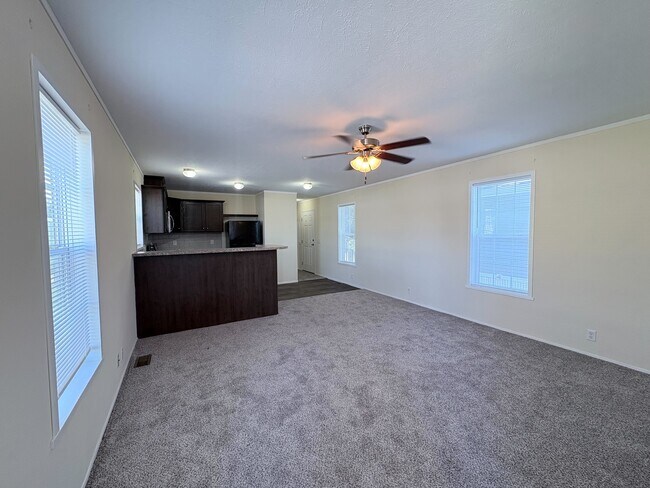 Foto del edificio - 10610 State Rte 762