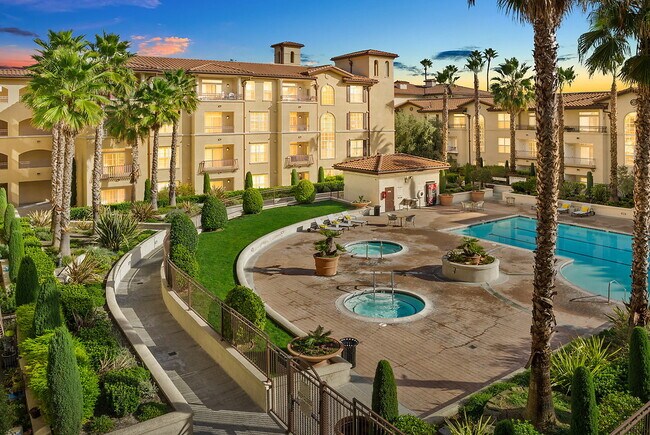 Foto del edificio - Santa Palmia at Palm Valley