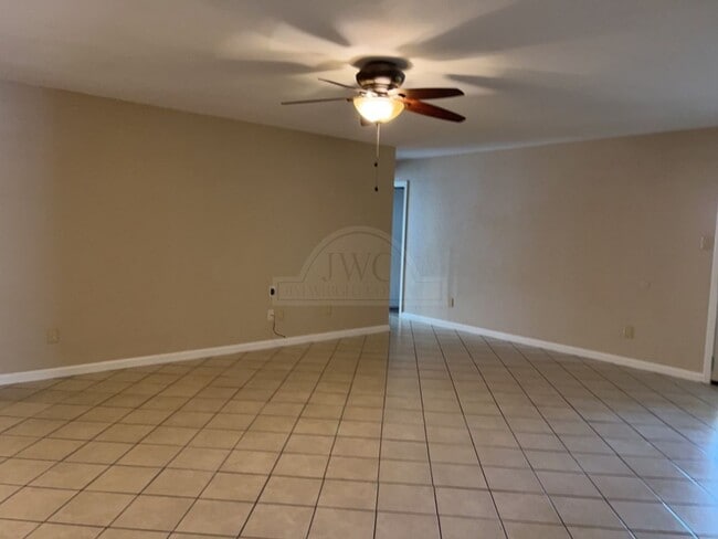 Foto del edificio - 4402 Breckenridge Dr
