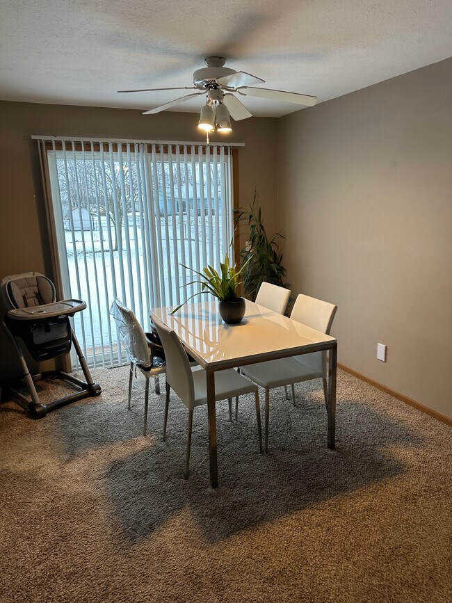 26203 Quail Ridge Dr, Elkhart, IN 46514 House Rental in Elkhart, IN