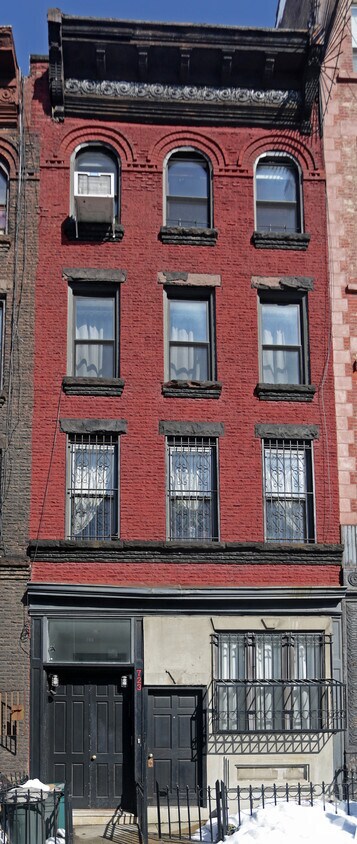 Building Photo - 723 Union St
