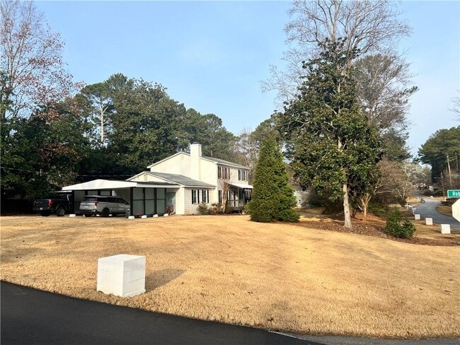 Building Photo - 2723 Bob White Trail NW