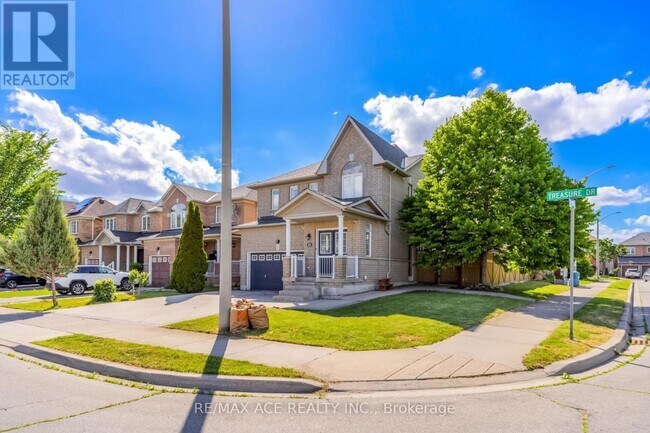 Building Photo - 86 Treasure Dr