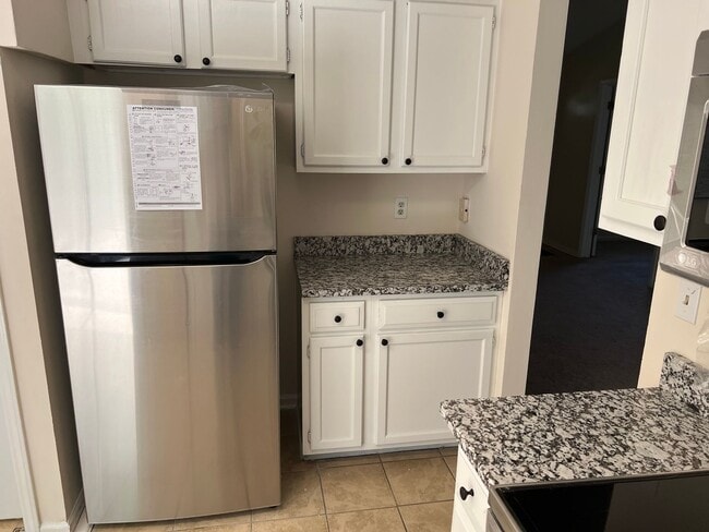 Building Photo - Age 55+ Community - Pet-friendly, 2 Bedroom, 1.5 Bath Home with Carolina Room in Murrells Inlet!