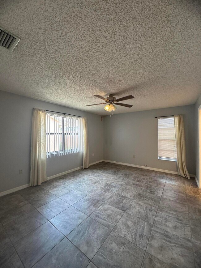 Foto del edificio - 141 Ocean View Ln