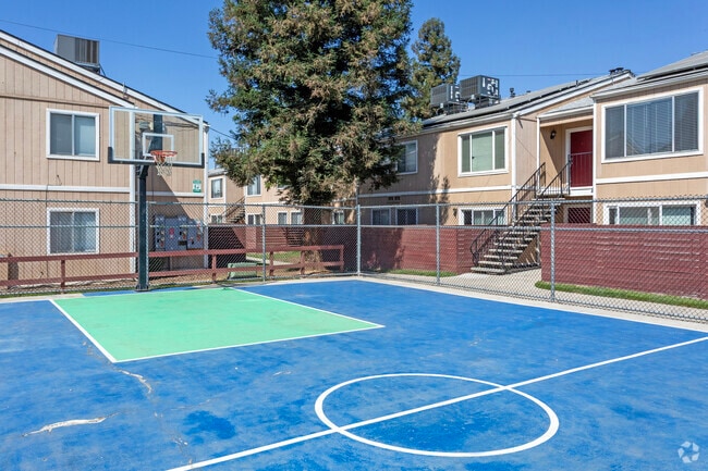 Basketball Court - Golden Gardens