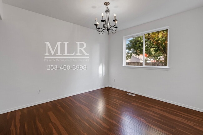 Building Photo - Half-Acre Corner Lot with Hot Tub, Deck, a...