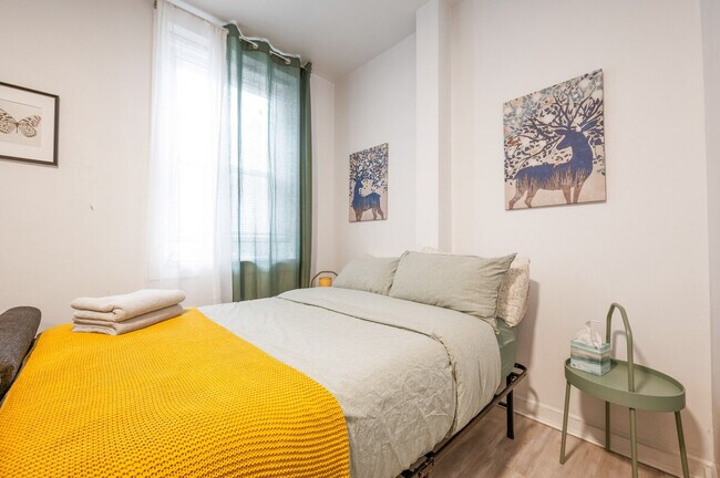 Foto del edificio - 250 E 33rd St