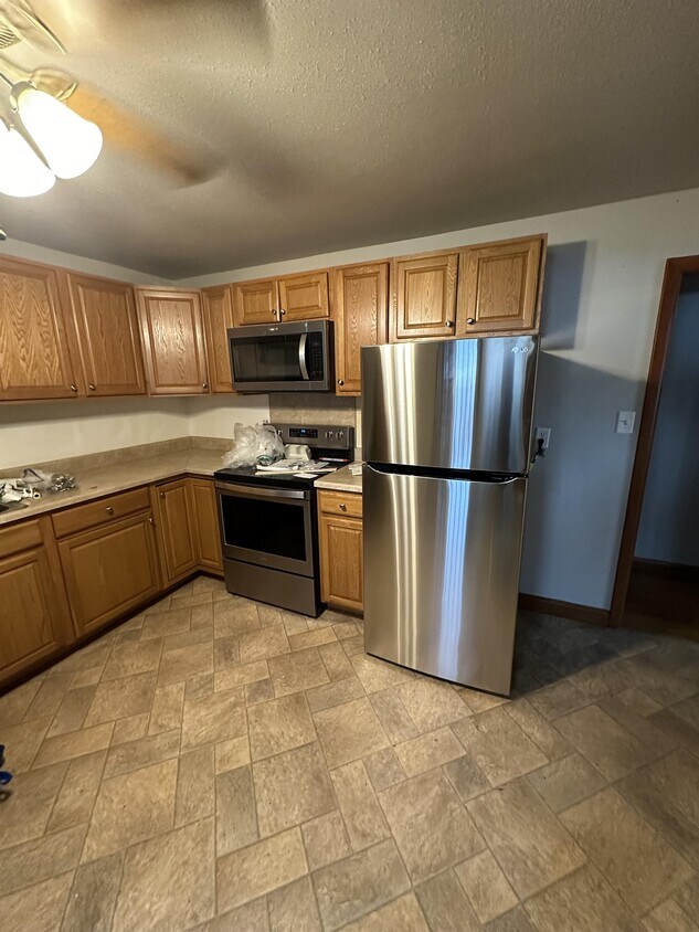 402 S 18th St, Bismarck, ND 58504 Townhome Rentals in Bismarck ND