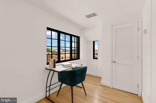 Foto del edificio - 1701 16th St NW