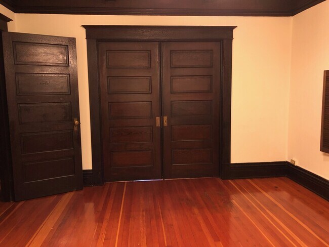Foto del edificio - The Harrison Apartments