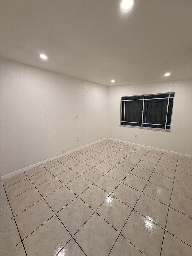 Foto del edificio - 10424 SW 7th St