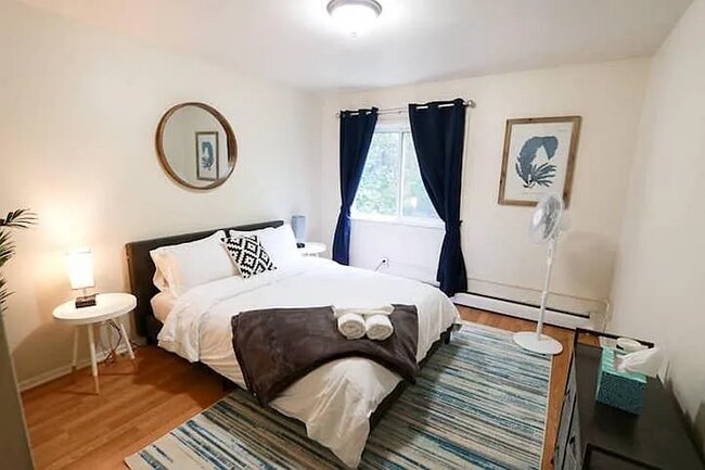 Dormitorio 1 - 1596 Jones Dr