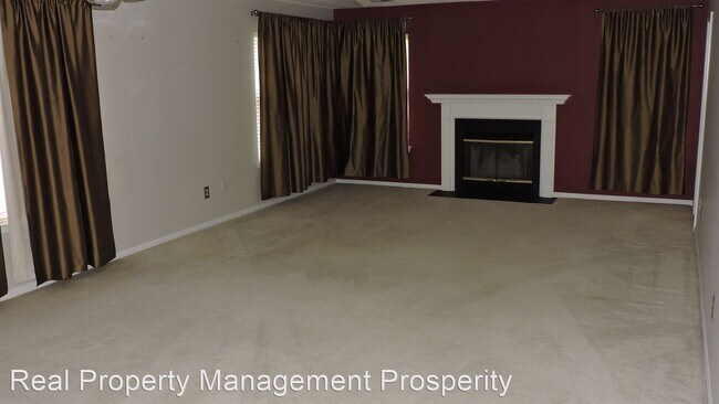 Foto del edificio - 3 br, 2 bath House - 1902 Sterling Rd