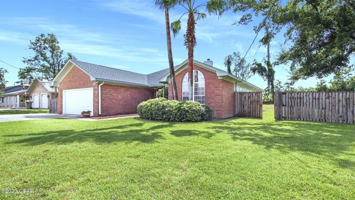 Foto principal - 1802 Maryland Ave