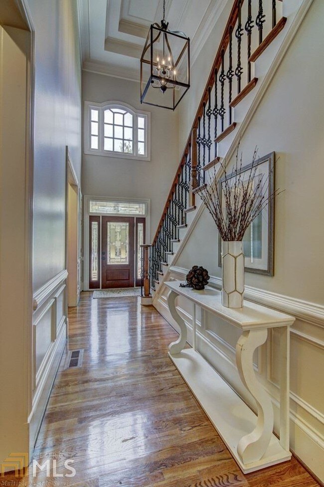 Building Photo - 245 High Point Walk NE