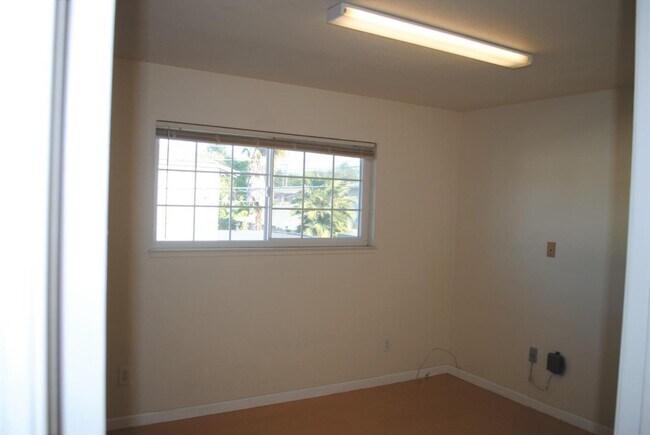 Building Photo - 440 Richfield Dr