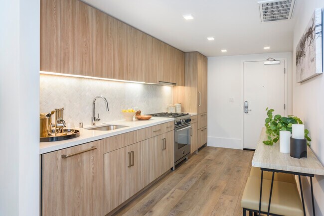 Foto del edificio - 1288 Howard St