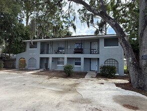 Building Photo - 457 Knox McRae Dr