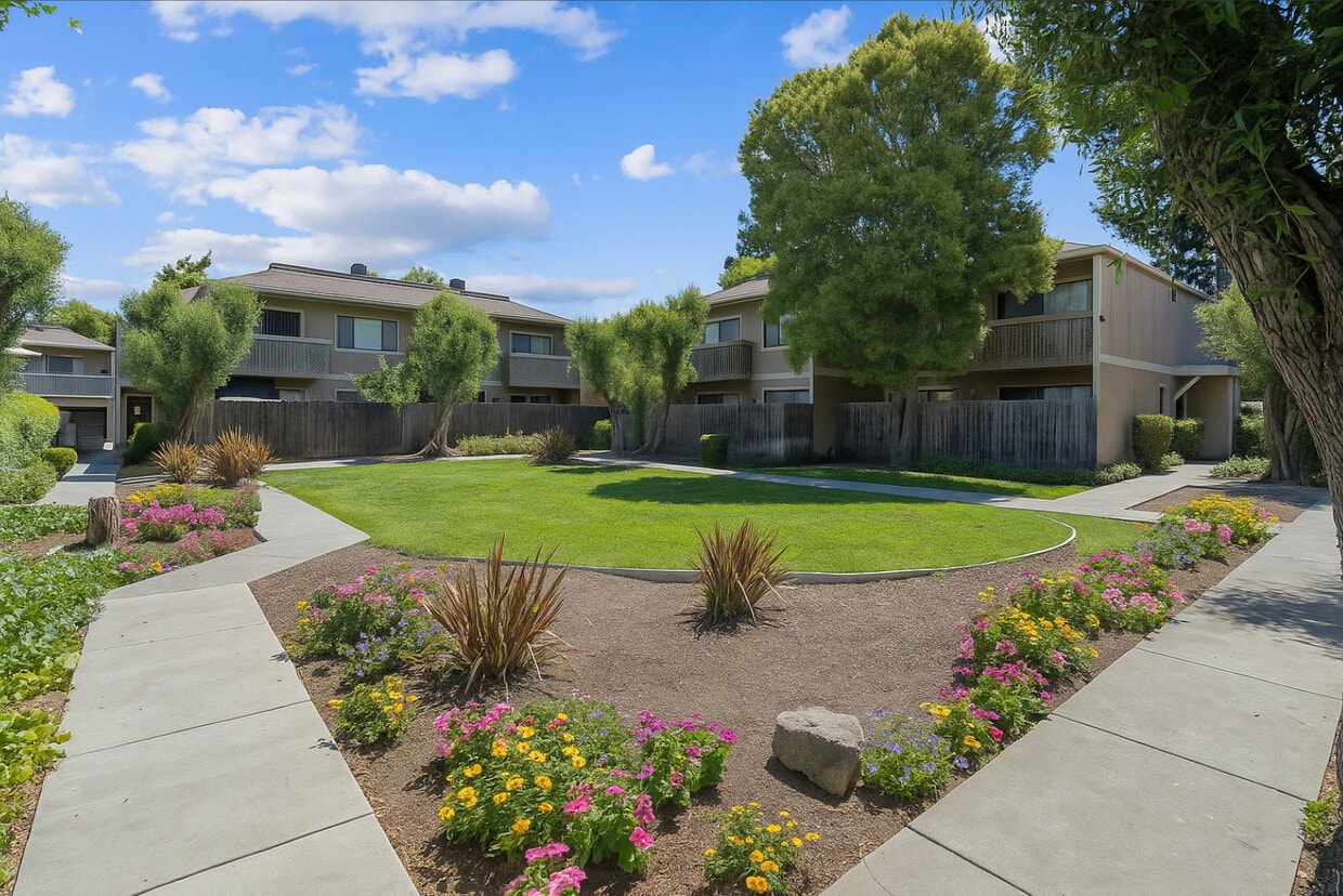 Primary Photo - Walnut Grove Apartments