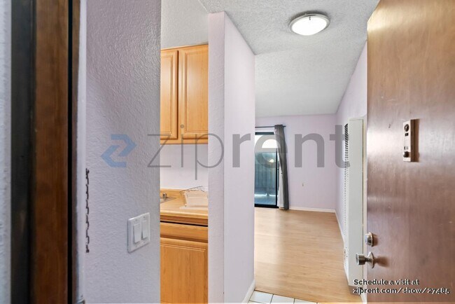 Foto del edificio - 2077 Washington Ave