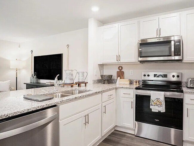 Foto del edificio - 535 Gemstone Blvd