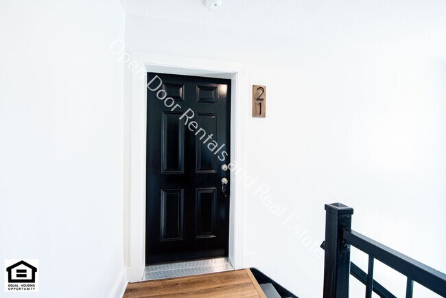 Foto del edificio - 1823 Griswold Dr