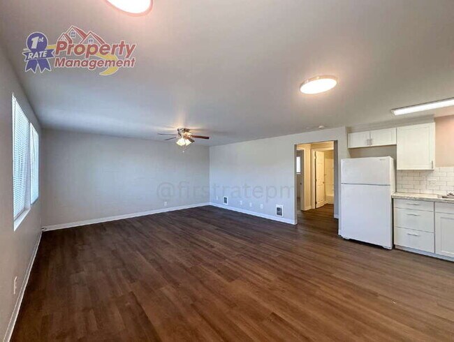 Foto del edificio - 1213 W Beacon St