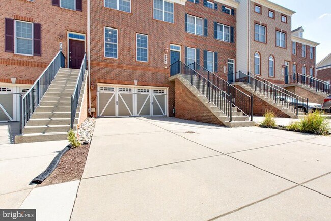 Foto del edificio - 7741 Crystal Brook Way