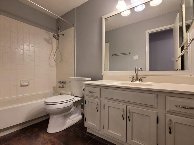 Foto del edificio - 12420 Turtleback Ln